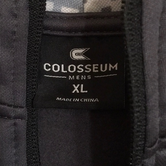 Us army Hoodie zipper pockets , new never worn, bigger hoodie, to big for me, - Picture 4 of 10